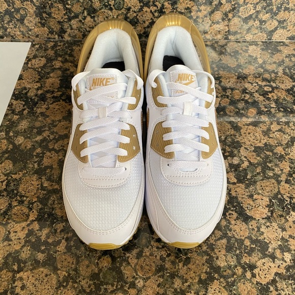 Nike Air Max 90 FlyEase White Gold 10 - Picture 6 of 8